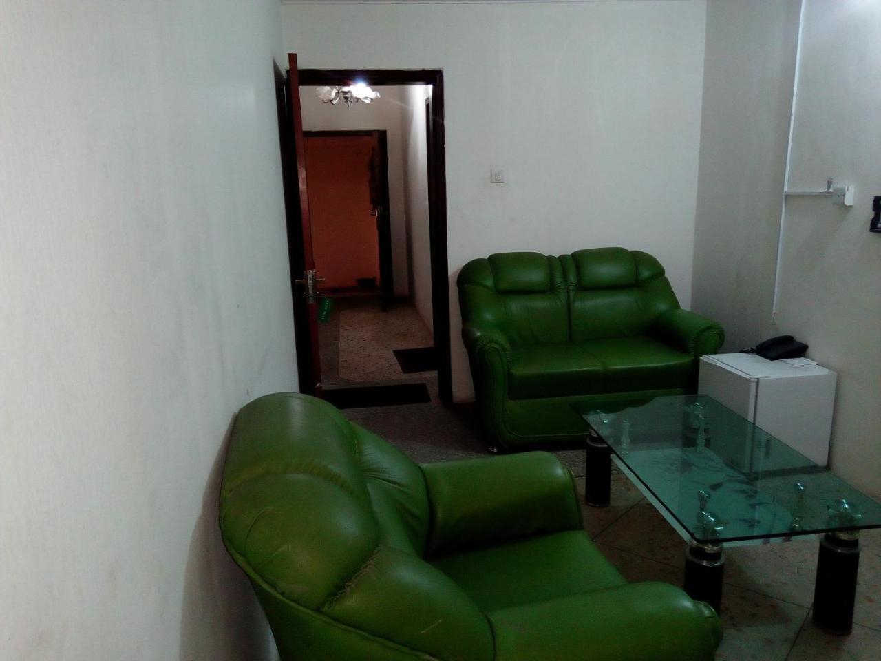 Royal Green Guest House Abeokuta Экстерьер фото