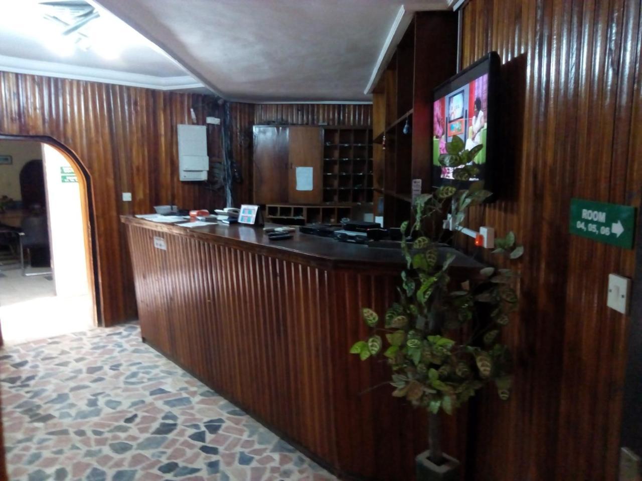 Royal Green Guest House Abeokuta Экстерьер фото